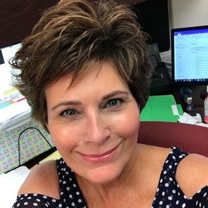 Meet your Posher, Karen